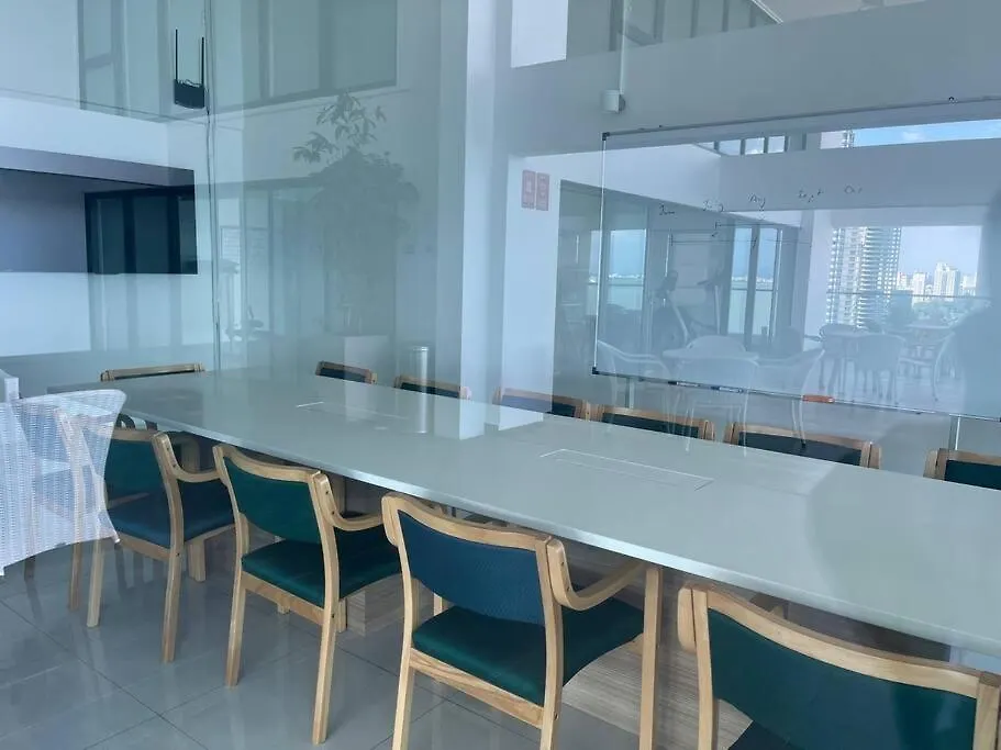 Sunrise@Gurney Spacious 2Br Duplex George Town Malaysia