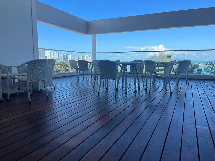 Sunrise@Gurney Spacious 2Br Duplex George Town